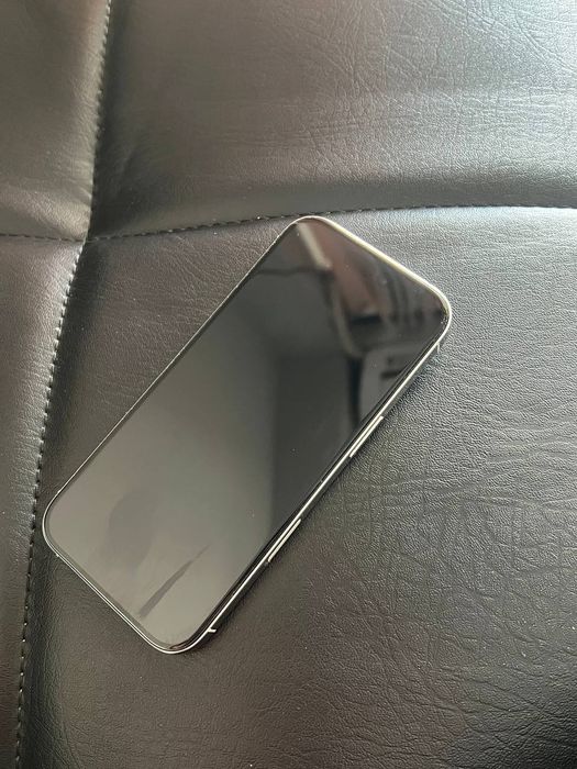 iPhone 16 pro 256 tali idyal srochna sotladi