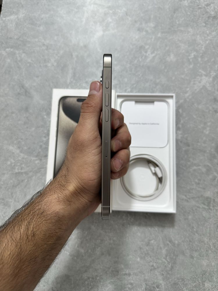 iPhone 15 Pro Max 256GB Natural Titanium