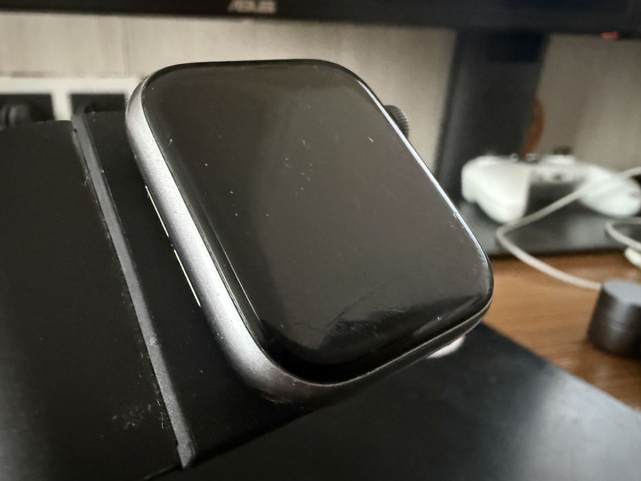 AppleWatch 5 44 spice grey