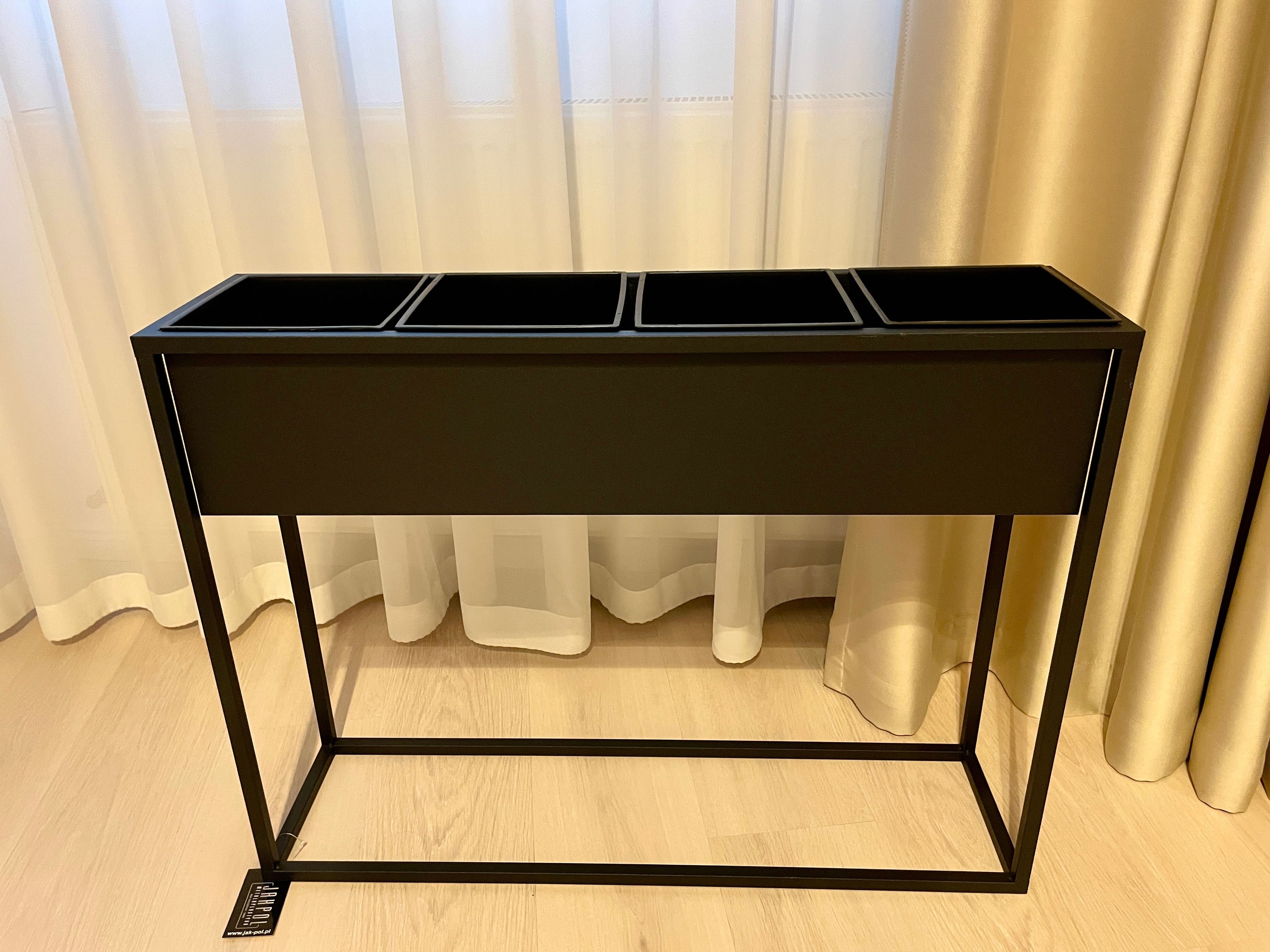 Ghiveci suport Flori 60x80cm metal negru, cu 4 ghivece 15x15 cm. Nou!