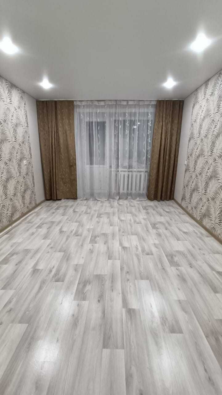 Продам 3к кв в кирпичном доме, не угловая Рабочий!!!