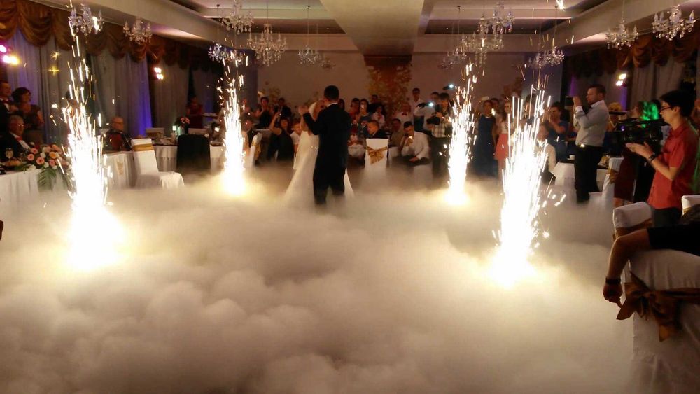 Decor din baloane/Cabina Foto/Videobooth 360 Evenimente Corporative