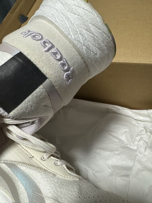Чисто нови обувки Reebok