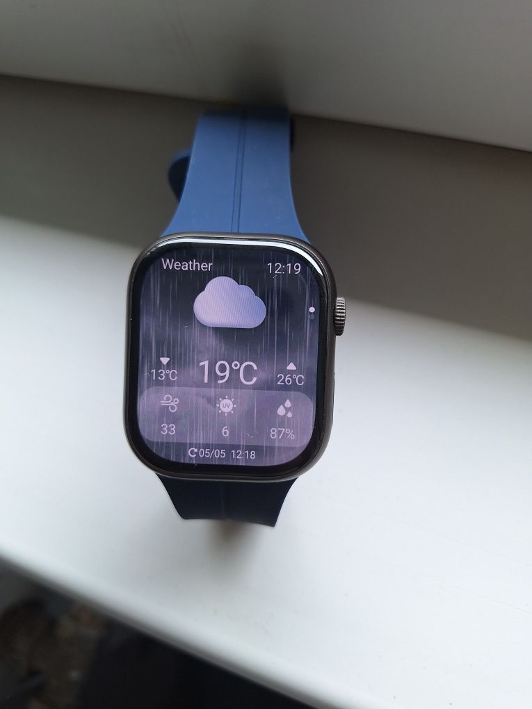 Ceas smartwatch în stare impecabilă