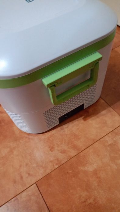 Frigider auto cu compresor