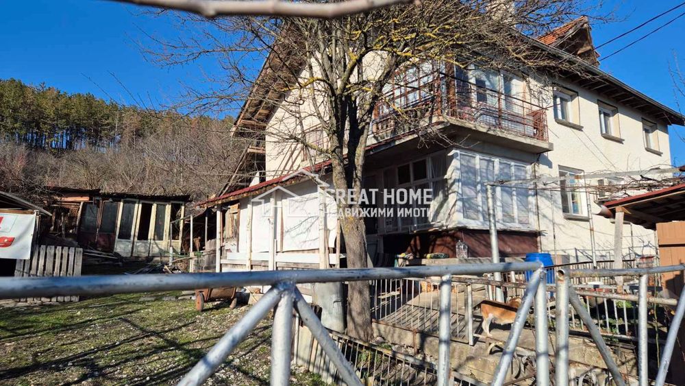 Продава се Къща в с. Ралица, Област Търговище - 180 кв.м за 362 €/кв.м - Снимка #1