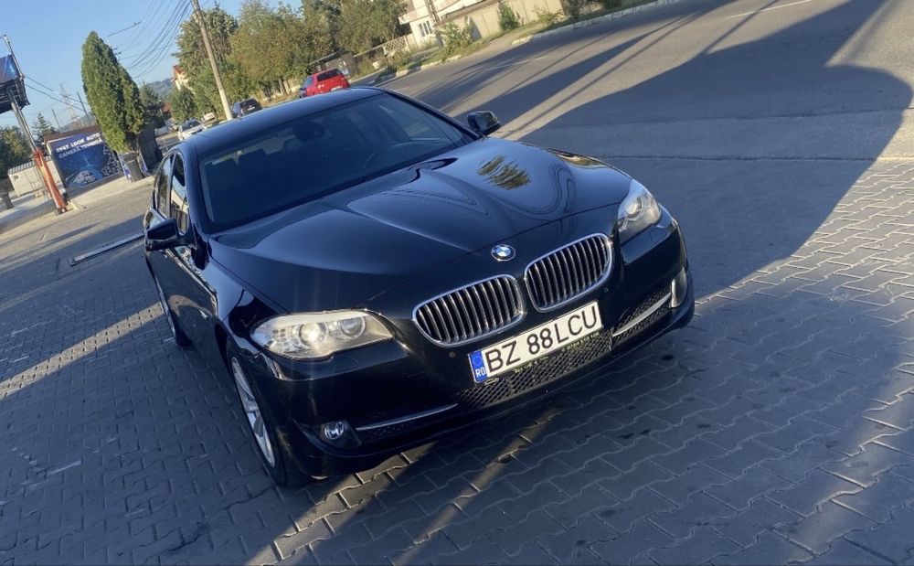 Vând BMW F10 520d
