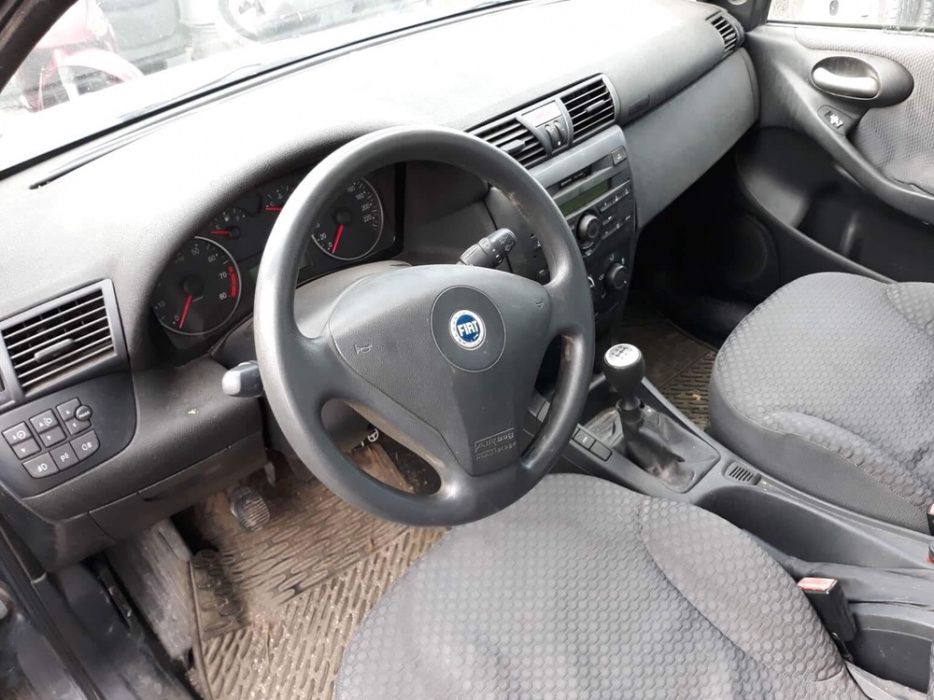 На части Fiat Stilo 1.6 103 к.с