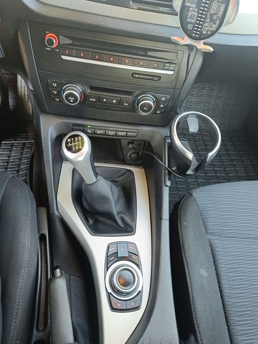 Vând autoturism BMW X1 xdrive 18d
