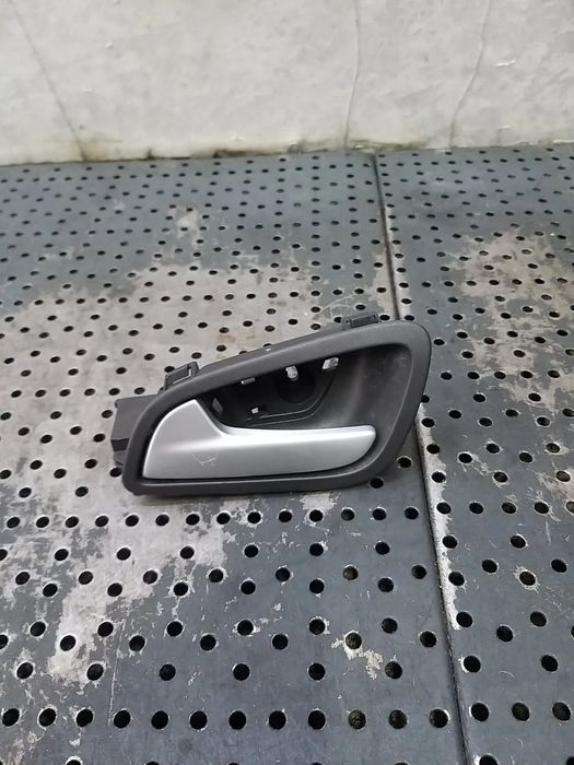 Maner interior usa stanga fata ford transit courier mt76-r22601-aa