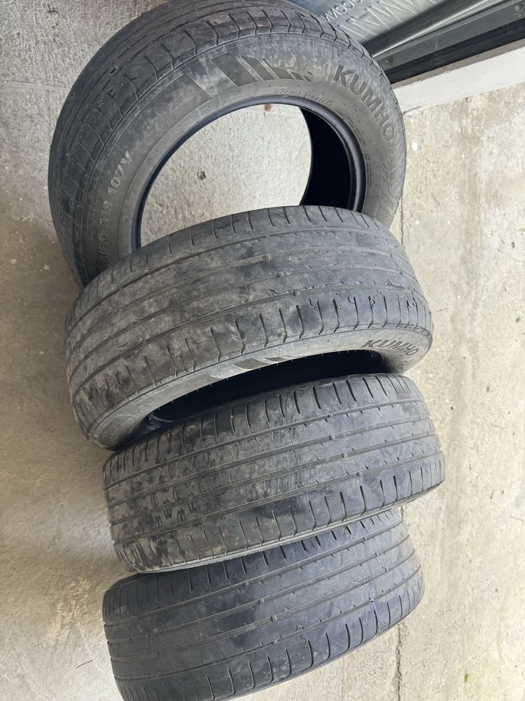 Шины Kumho 235/60/R18