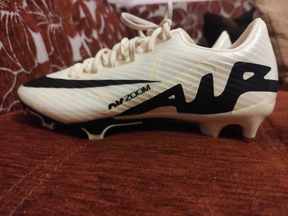Футболни обувки NIKE ZOOM Vapor 15 Academy FG