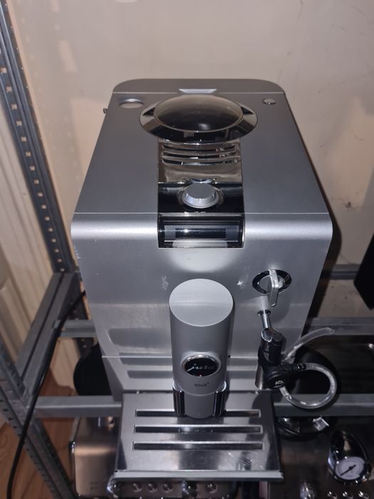 Espressor aparat cafea boabe, macinata Jura Xs95 OneTouch si Jura Ena5