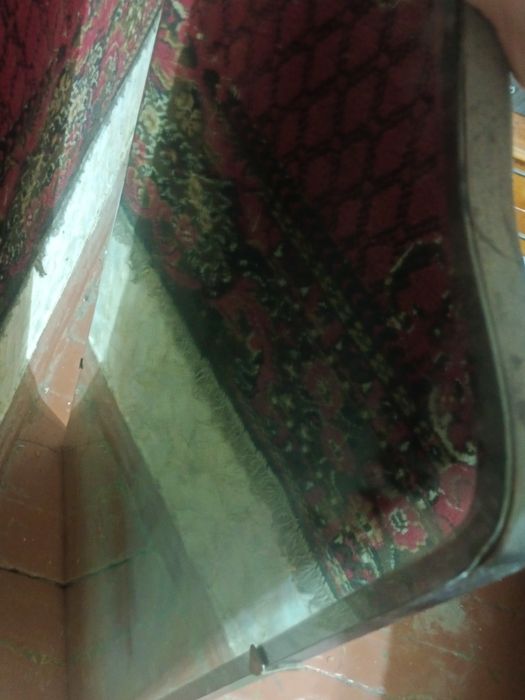 Отдам бесплатно зеркало от трюмо