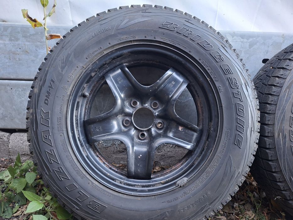 2 jante structurate GM r16, 5x110, cu anvelope iarna  215 70 r16