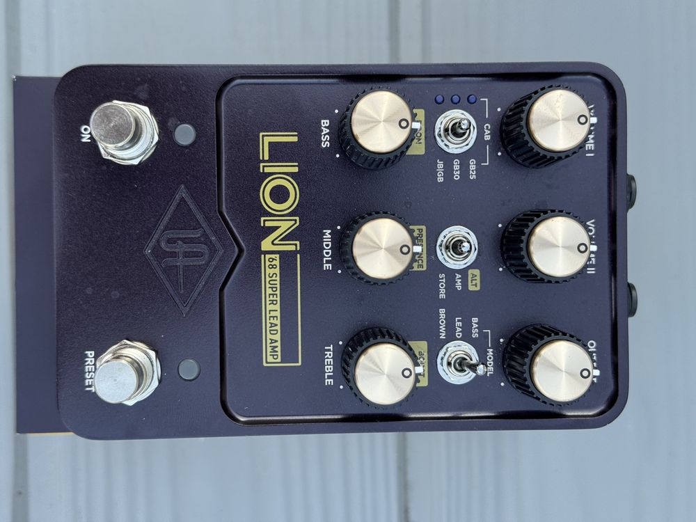 Universal Audio UAFX Lion 68 Super Lead Amp