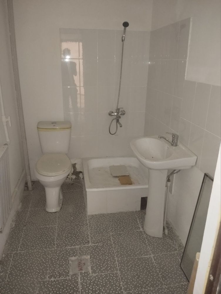 2 sotiqli kottej sotiladi
