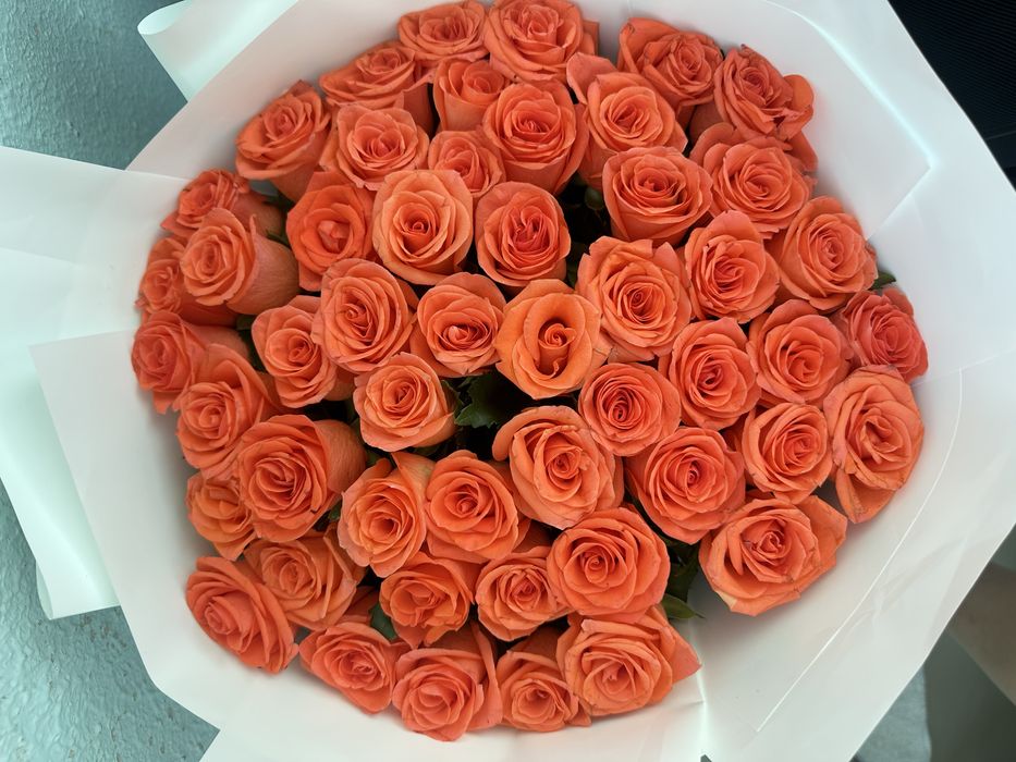 Продам цветы 51 шт, красивые и свежие