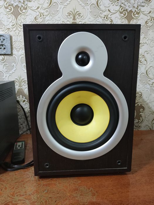 Продаётся microlab