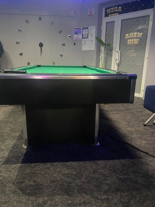 Masă biliard în stare foarte buna