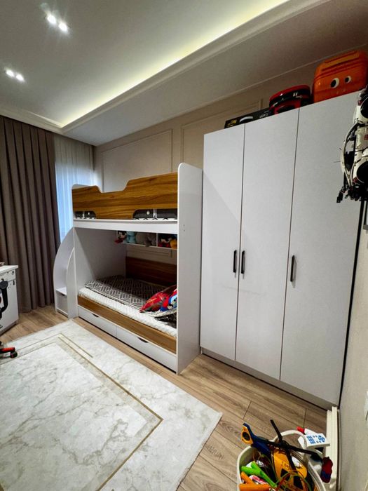 Продаю детские мебель комплект