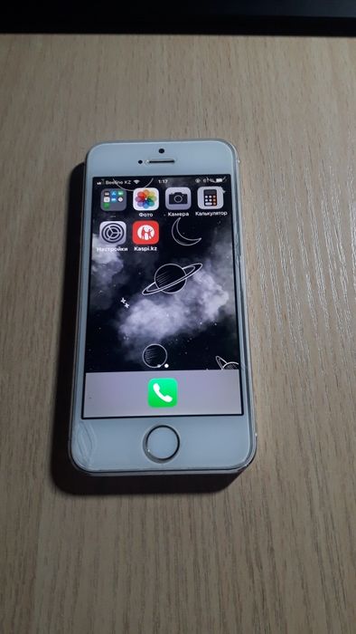 Айфон 5s в идеальном состояние