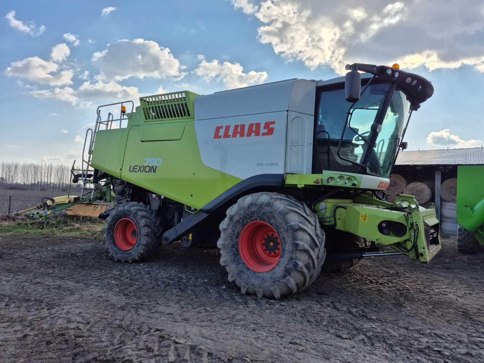 Vand/schimb Claas Lexion 750 2012+Echipament paioase Claas V750