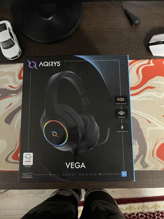 Casti gaming AQIRUS VEGA