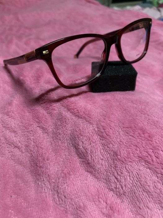 Rama ochelari Carolina Herrera