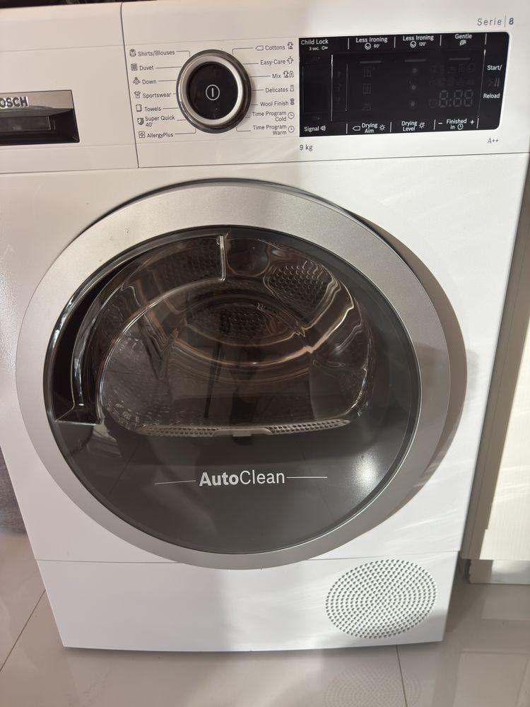 Сушилня Bosch auto clean serie 8 9kg