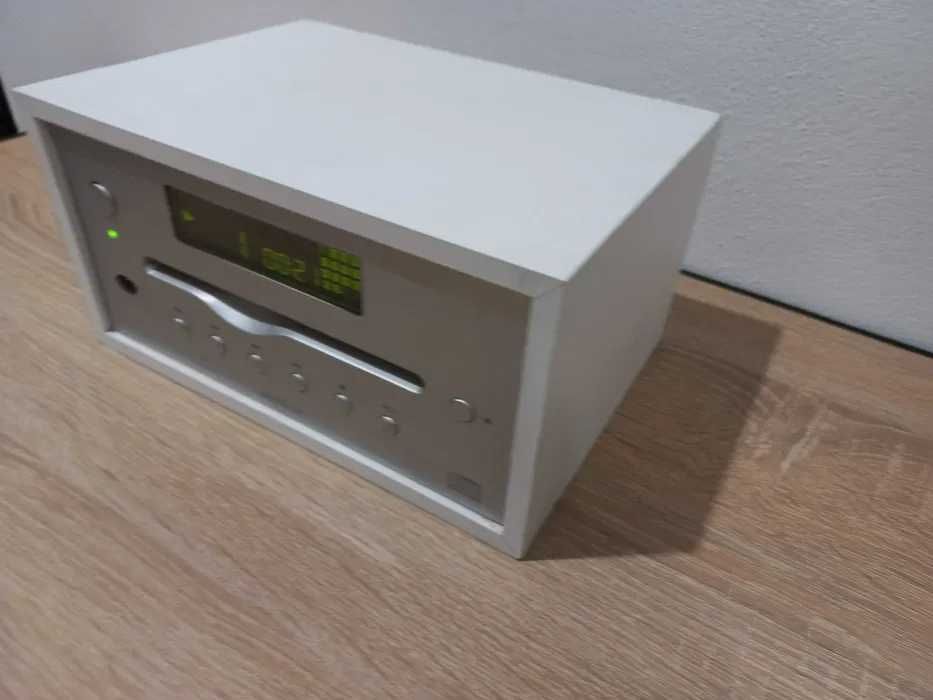 Tivoli Audio Model CD Player by Henry Kloss White