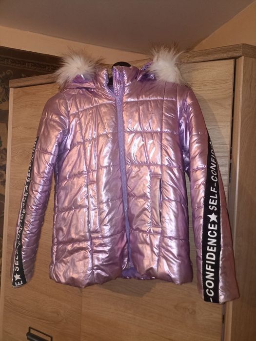 Зимняя куртка для девочки