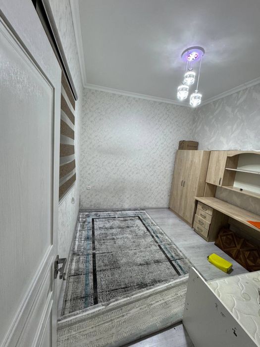 Uy sotiladi Obshiy dvor