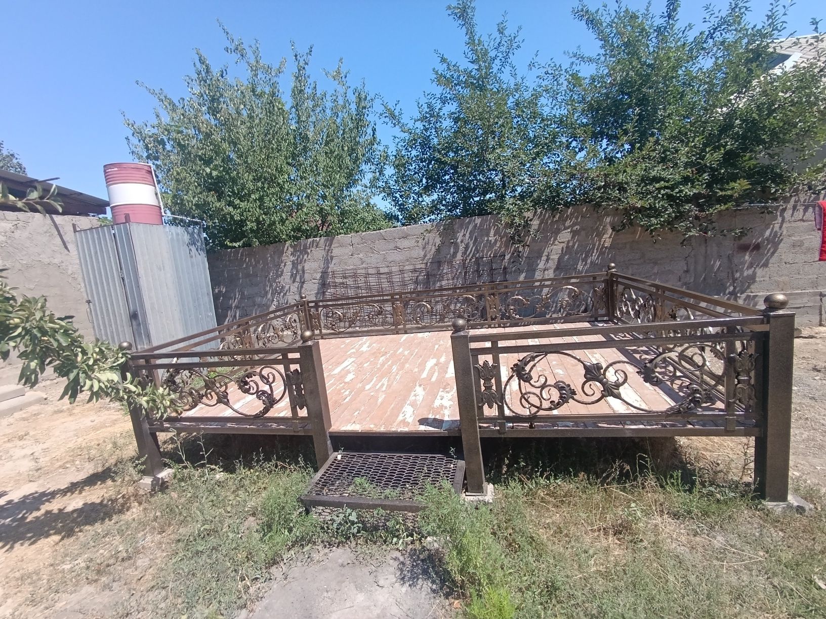 Тапчан..тапшан...топчан