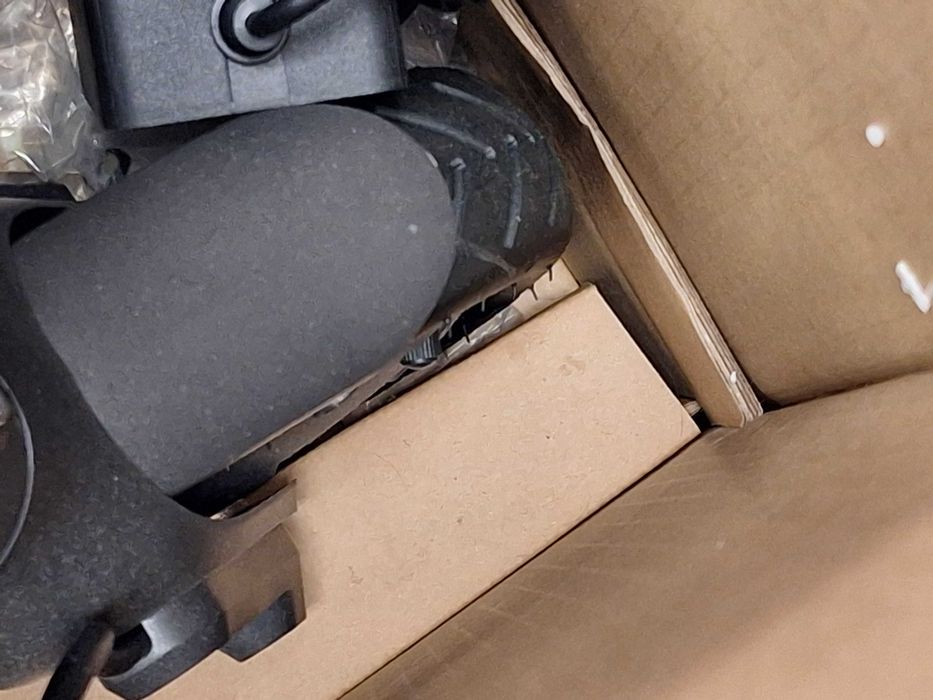 Електрическа тротинетка Xiaomi Mi Electric Scooter Essential