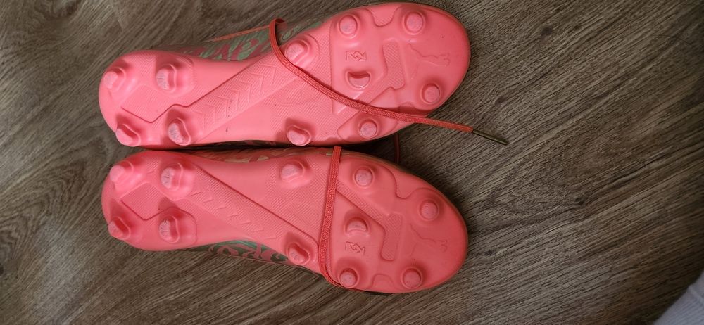 Puma Neymar- футболни обувки бутонки -номер 37.5