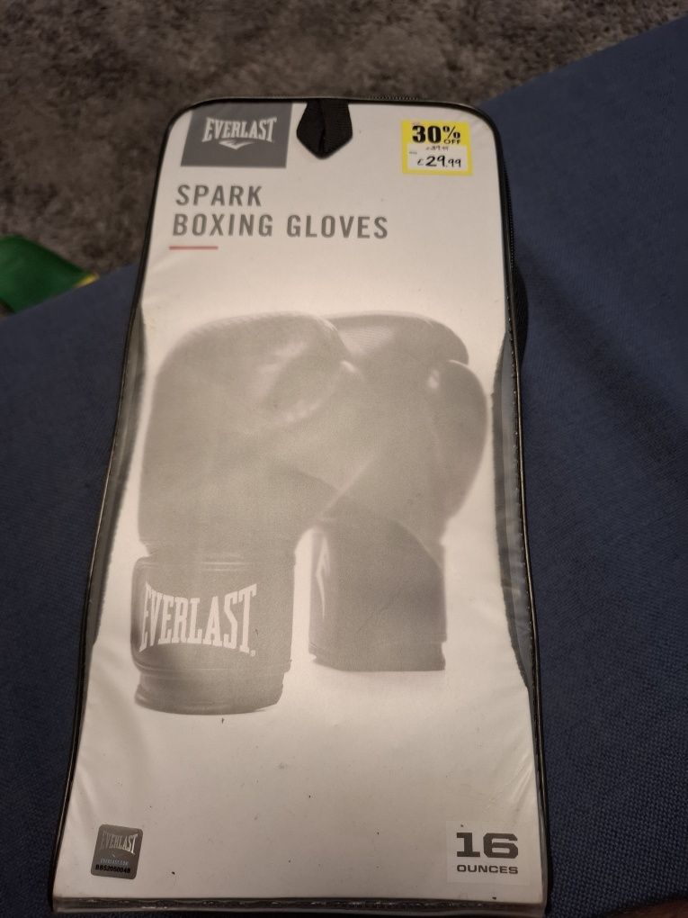 Everlast spark boxing gloves боксови ръкавици