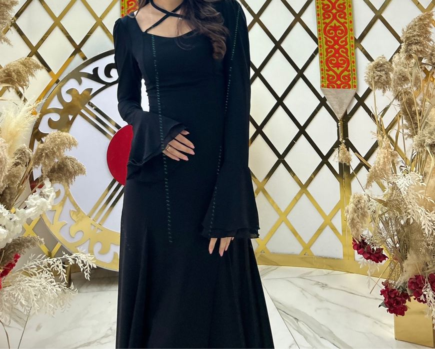 Платье чёрное 42-44рр