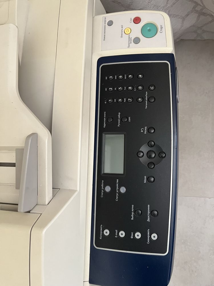 Офисный принтер МФУ лазерное Xerox WorkCente 3550