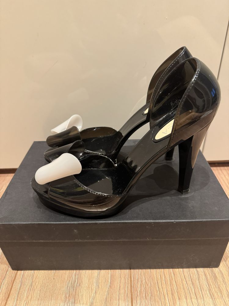 Обувки Furla,Tamaris 39ти номер