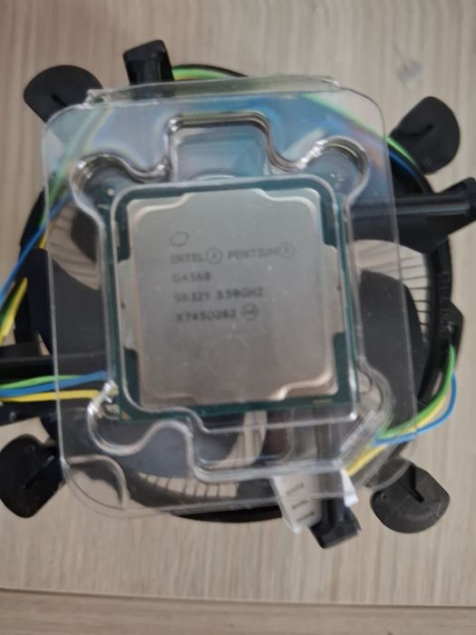 Intel G4560 procesor