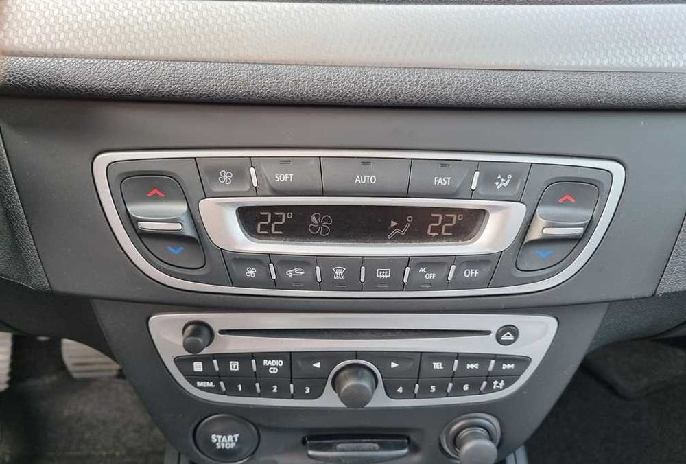 Renault Megane 1,5 diesel, 2010,dublu climatronic, 6 trepte