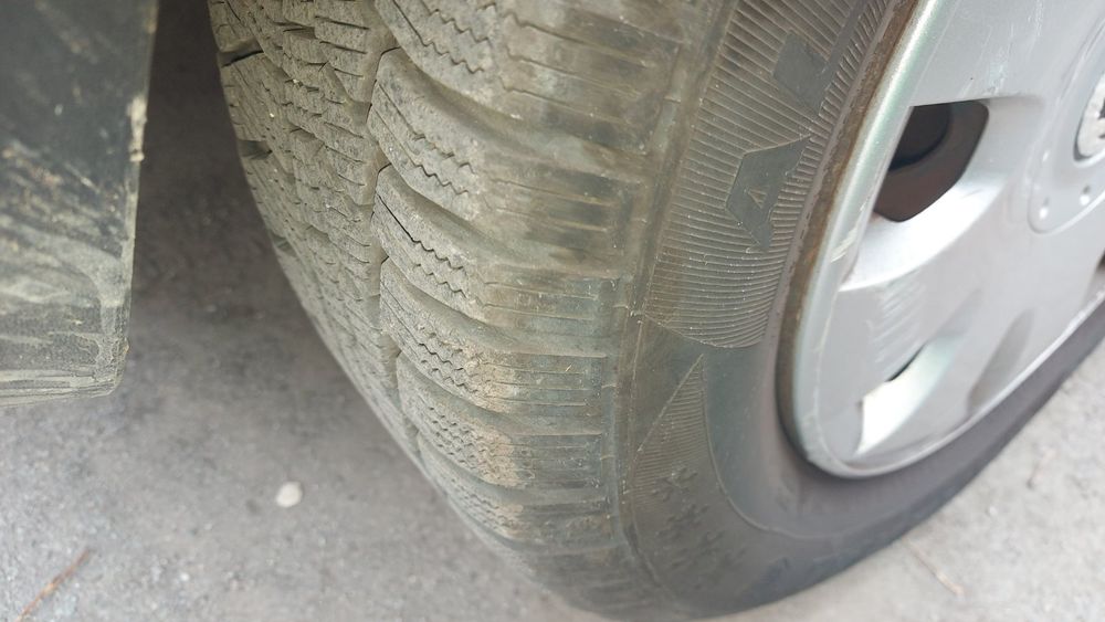 4 бр. Зимни гуми +джанти +тасове Комплект!! 5×112/ 15 цола VW Golf