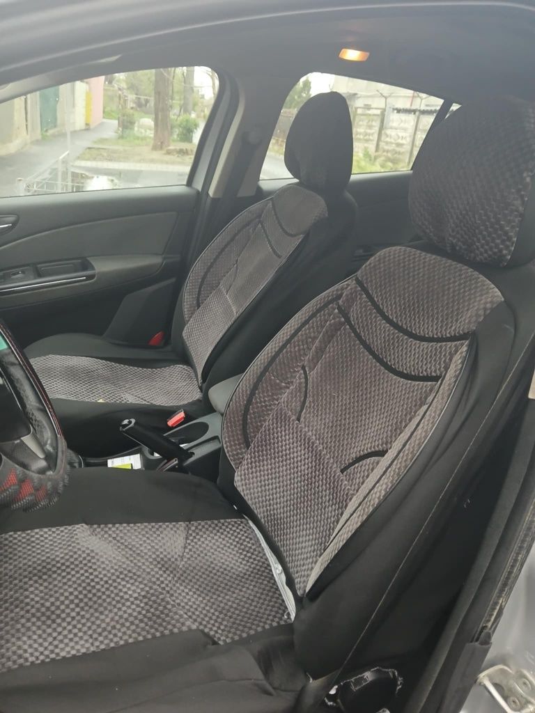 Vand sau schimb Fiat bravo 2010 1.4 benzina