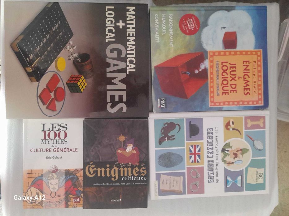 Carti de enigme logice, enigme politiste, limba franceza