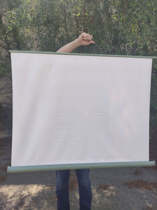 Экран ЭБМ С 1,2*0,9 1981г.в производства "Киноэкран" г.Киев за 9000тн.