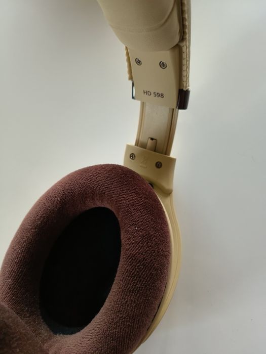 Sennheiser HD 598