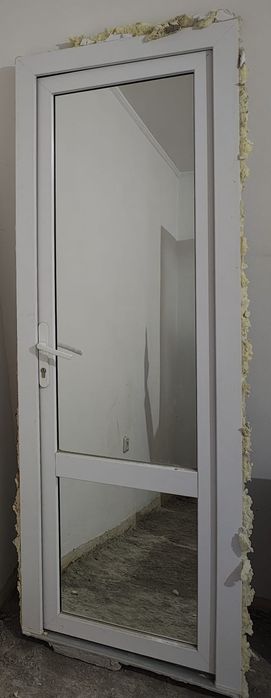 5 Uși de Termopan pt. interior