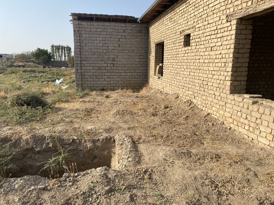 6 xonali korobka uy / Дом с участком 6 комнат