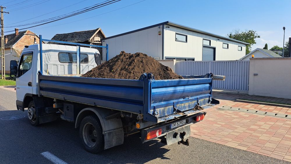 Pamant vegetal curat și mraniță